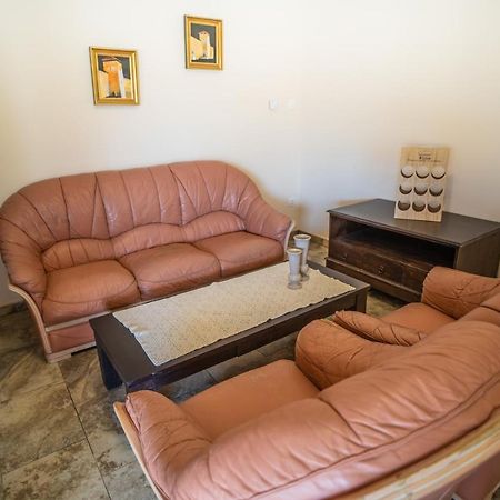 Toscana Apartman Gyula Exterior foto