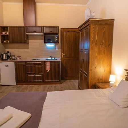 Toscana Apartman Gyula Exterior foto