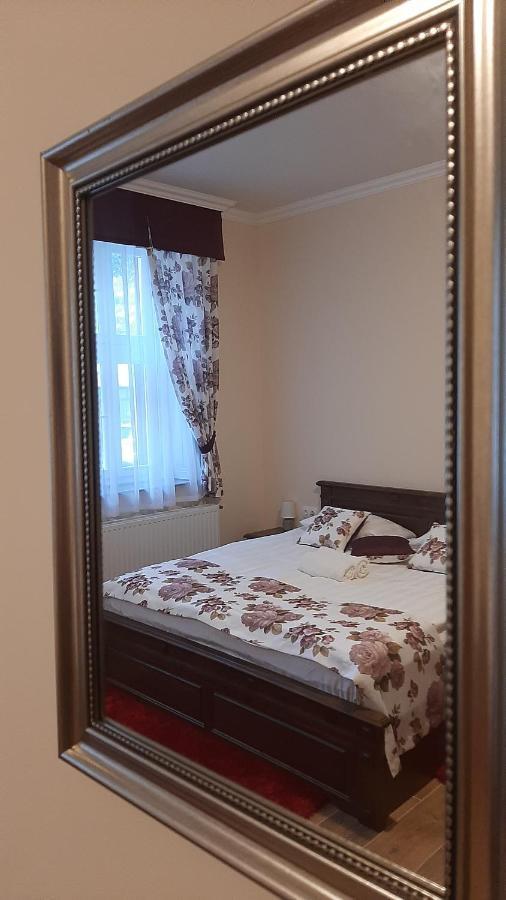 Toscana Apartman Gyula Exterior foto